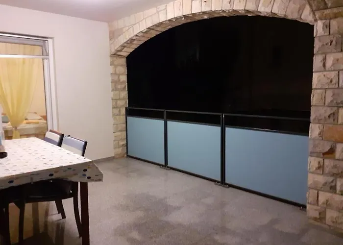 아파트 Markovic *